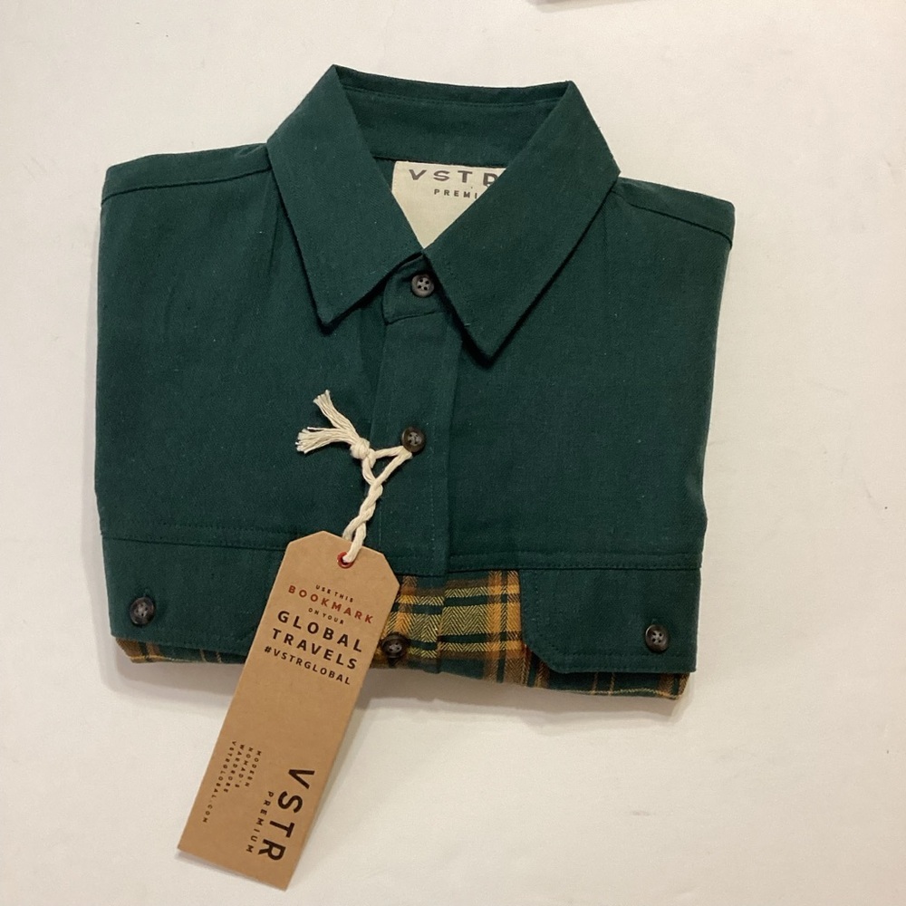 NWT Men’s VSTR Premium Forest Green Plaid Flannel Long Sleeve Shirt Size Small
